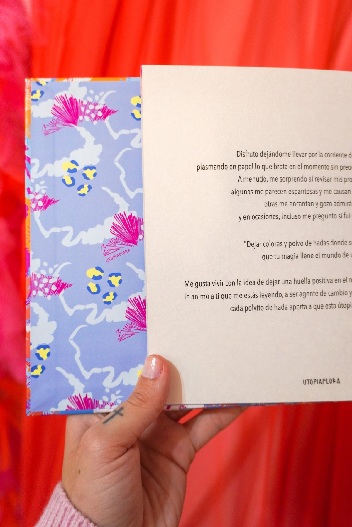 UTOPÍA COLORING BOOK
